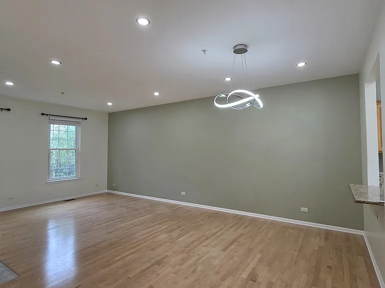 2631 N Greenwood Ave #2631 — Photo 6