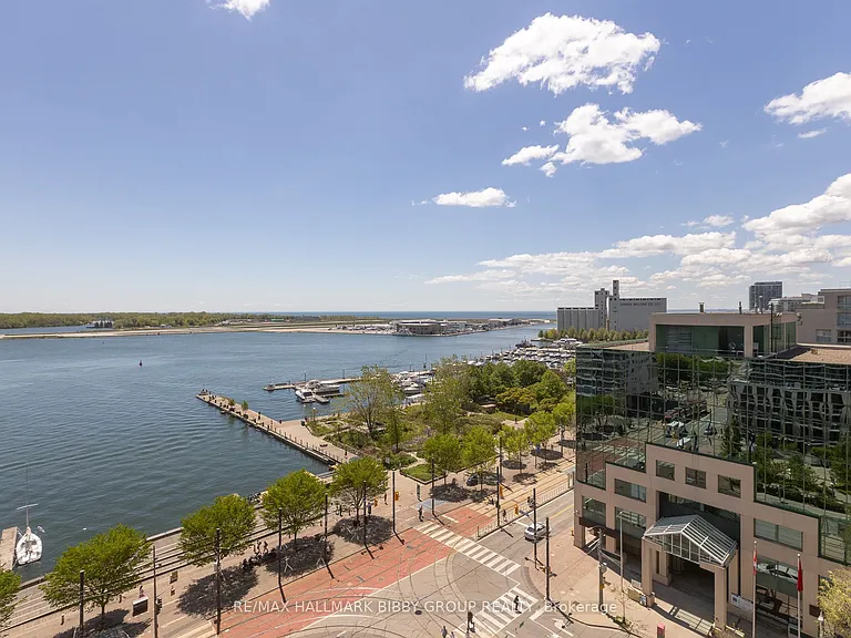 410 Queens Quay W #1103 — Photo 27