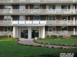 97-07 63rd Rd APT 6D, Rego Park, NY 11374