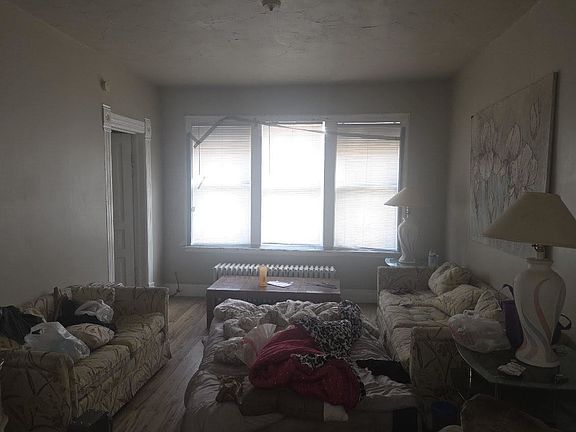 3rd image of 5914 S Princeton Ave