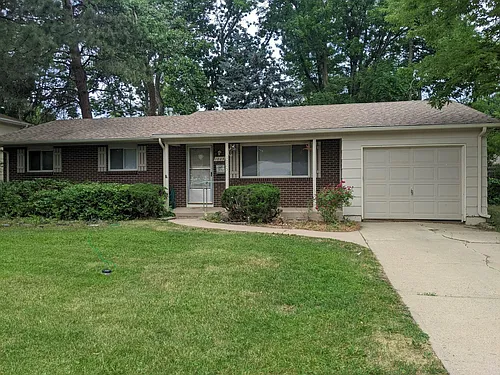 1225 S Bryan Ave Photo 1