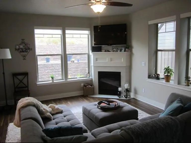 15421 SE Cobalt Loop — Photo 3