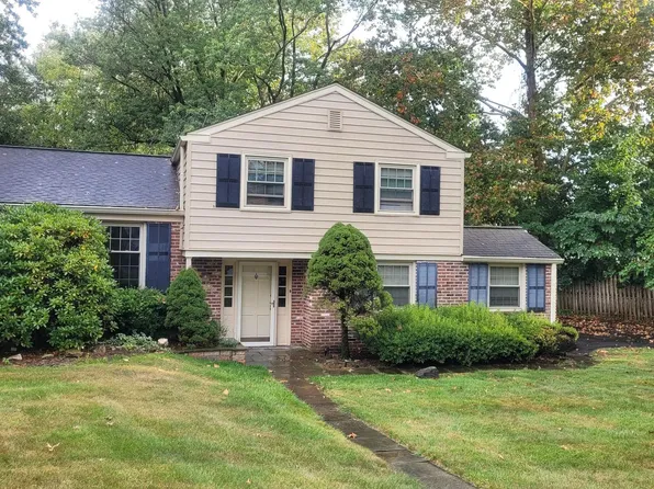 17 N Spring Ln, Phoenixville, PA 19460