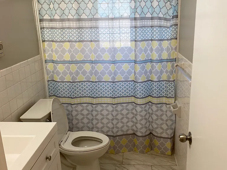 420 Main St #26 — Photo 3