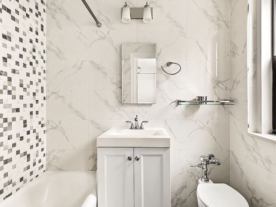 1st image of 457 W 57th St #412