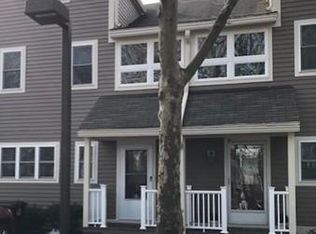 10 Locust Ln, Watertown, MA 02472