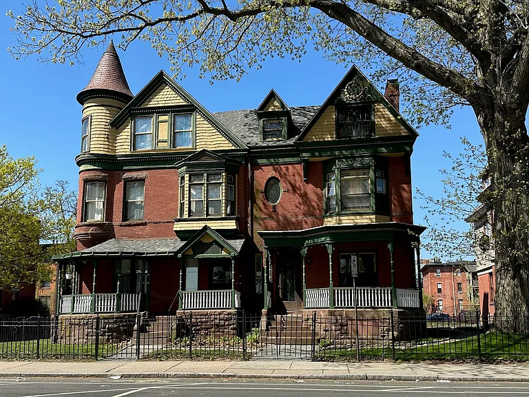 97 Wethersfield Ave #1 — Photo 1