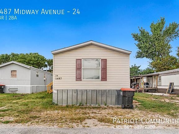 2nd image of 1487 Midway Ave #24
