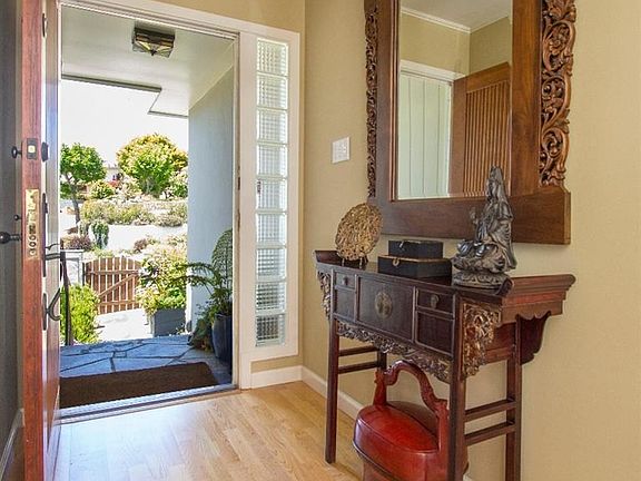4th image of 105 El Verano Way