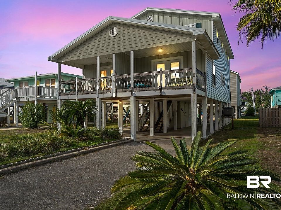 1st image of 1476 W Lagoon Ave #B