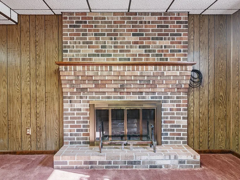 1721 Plank Dr — Photo 34