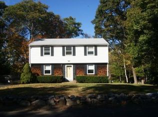 14 Ryan Rd, Gloucester, MA 01930