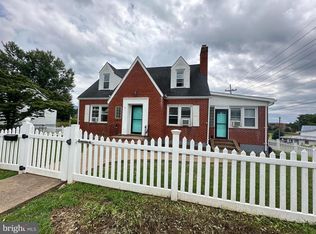 2 Terrace Ln, Luray, VA 22835