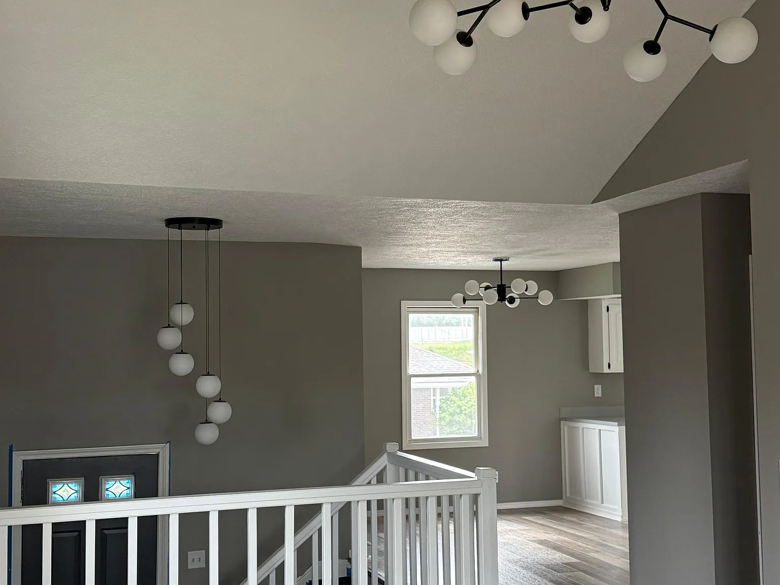 2651 S Glenview Ave — Photo 4