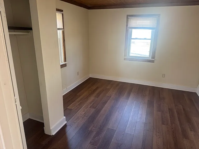 503 Green St — Photo 4