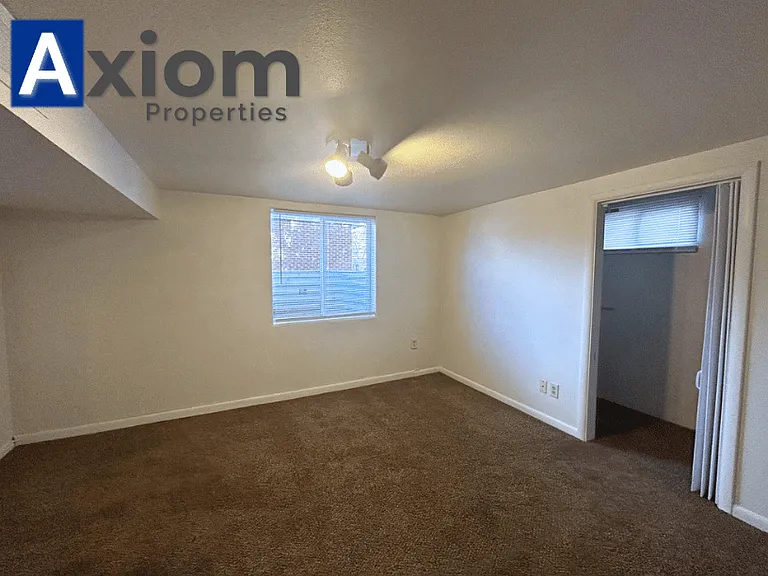 36 Mountain Dr — Photo 16