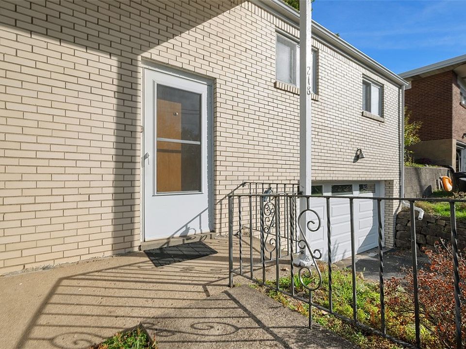 1st image of 218 Lincoln Ave