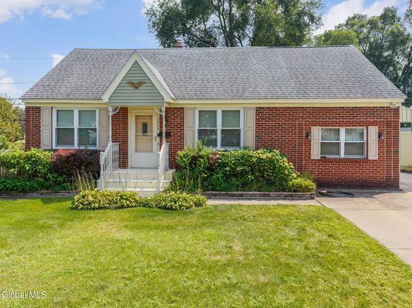 1755 Devendorf Road, Schenectady, NY 12303