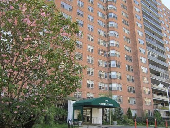 4th image of 7025 Yellowstone Blvd APT 19A