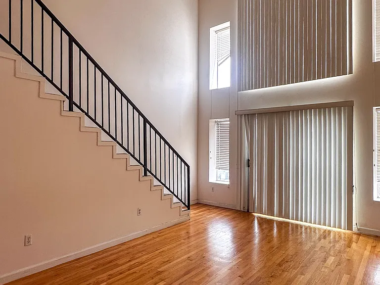 1588 Indiana St #10 — Photo 1