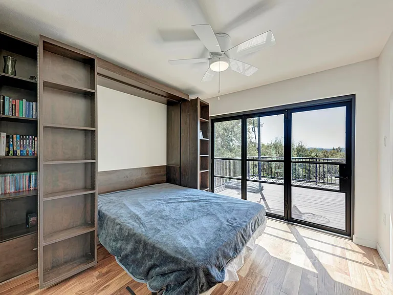 13803 Lake View Dr — Photo 13