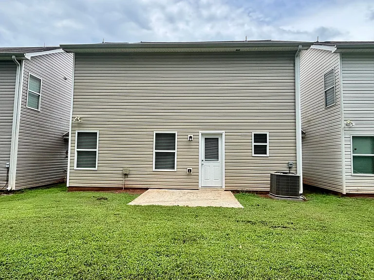 629 Carlton Pointe Dr — Photo 21