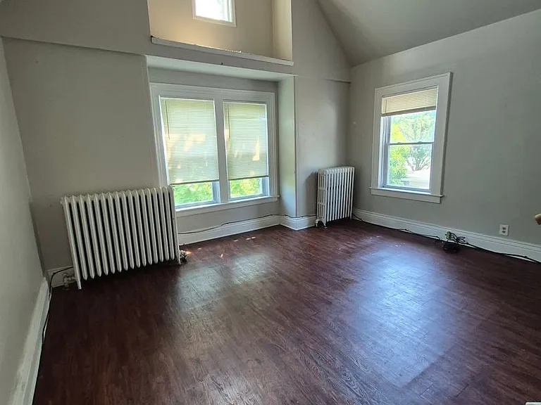 11 Lafayette Park — Photo 12