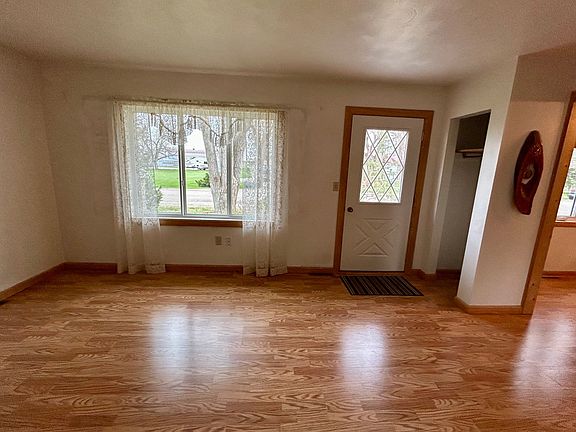 2nd image of 1104 3rd St