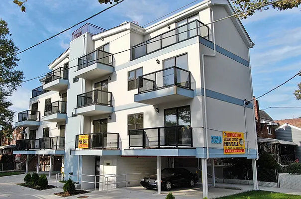 Sold by Homes R Us Realty Of NY Inc | media 10