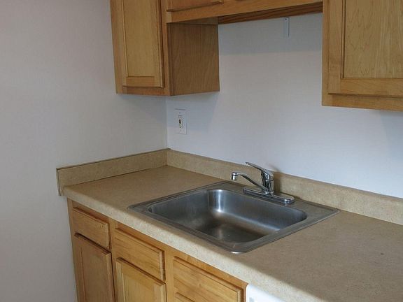 5th image of 5208 Stanton Ave #026d94123