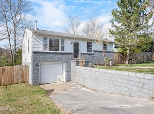 5619 Neubert Springs Rd, Knoxville, TN 37920