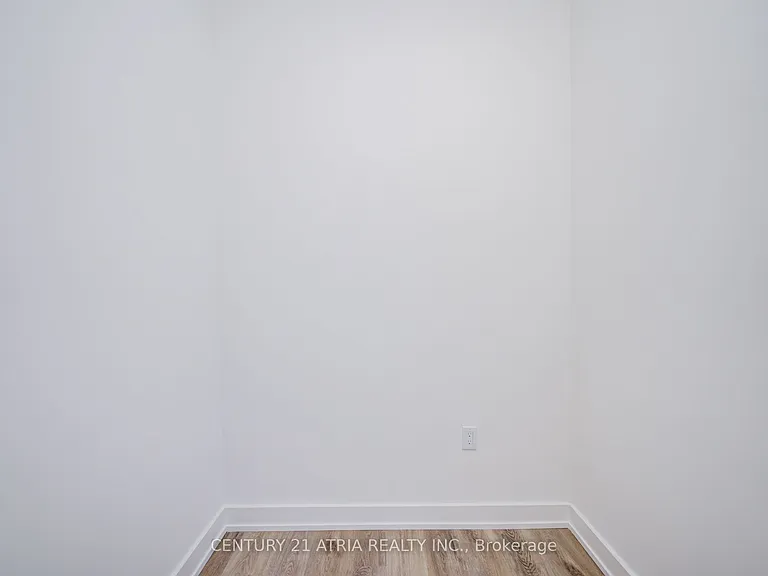 2475 Old Bronte Rd #804 — Photo 23