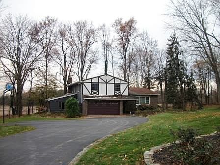 1st image of 9857 Wooster Pike