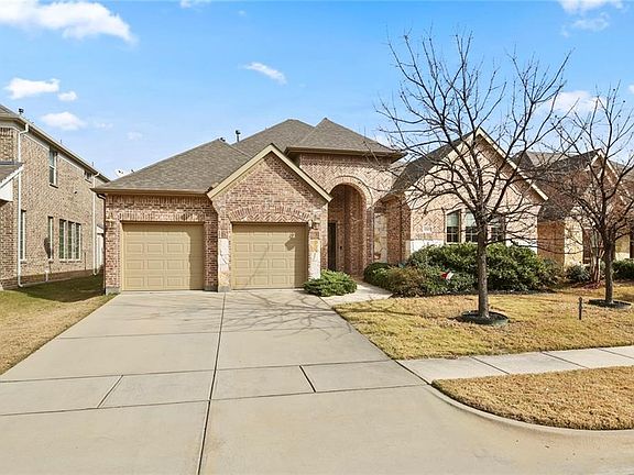 3rd image of 6960 Sea Harbor Dr