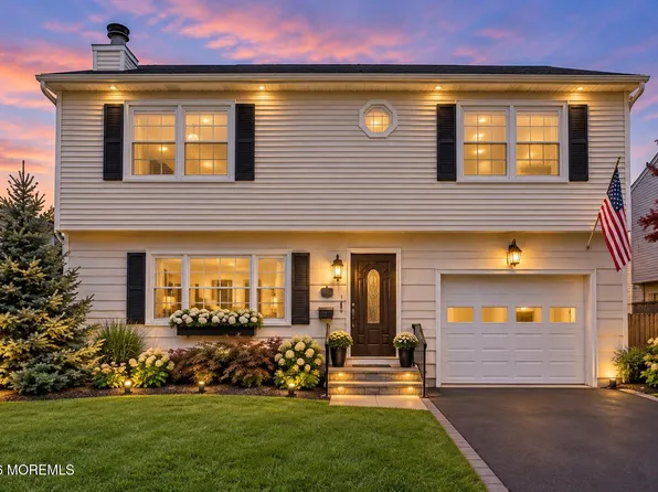 97 Perry Street, Keyport, NJ 07735