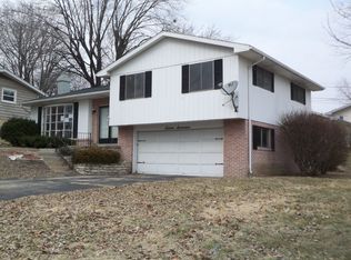 614 N Main St, Toluca, IL 61369