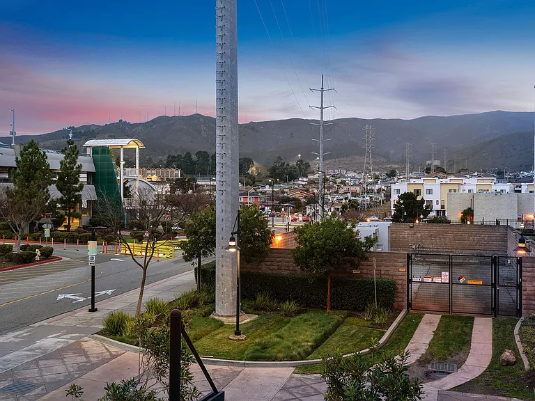 1488 El Camino Real #208 — Photo 41