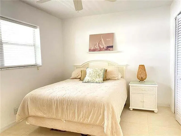 1439 Ocean Blvd #207 — Photo 9