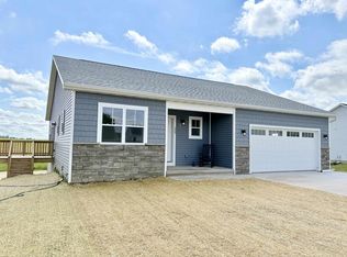 300 Eisenhower Ct, Cuba City, WI 53807
