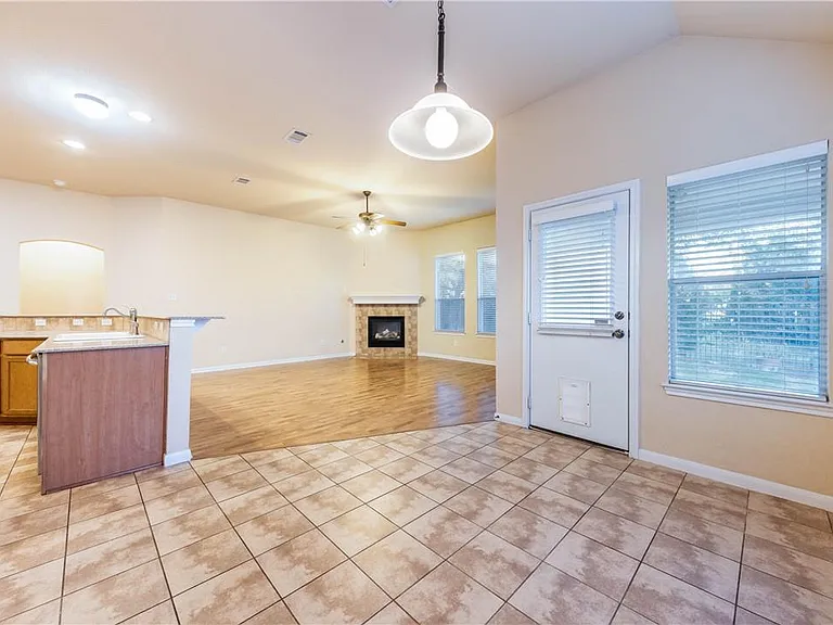 3509 Pine Needle Cir — Photo 13