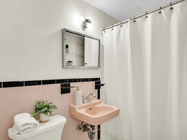 197 Kent St #35 — Photo 7