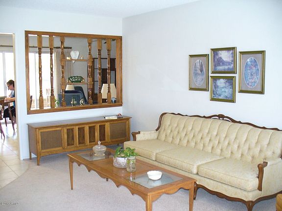 2nd image of 10901 W Wedgewood Dr