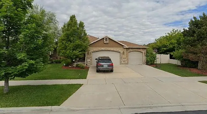 12004 S Sunset View Ln — Photo 1