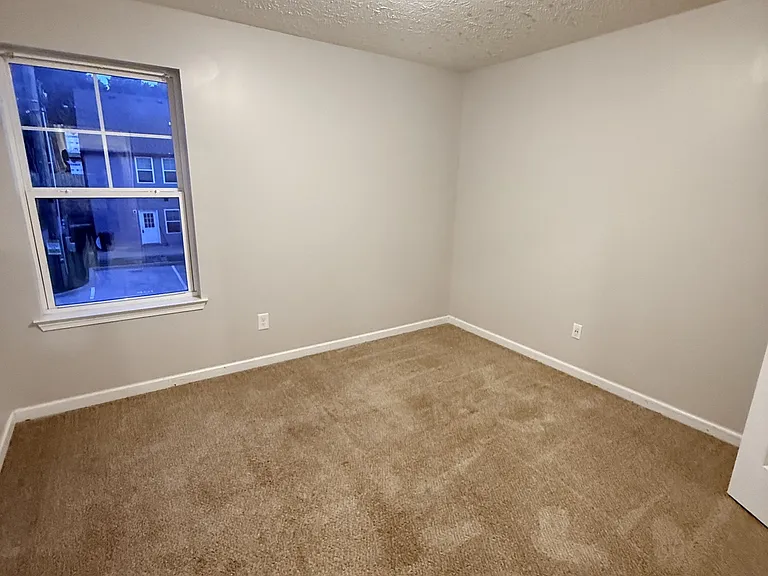 400 Rick McCormick Dr — Photo 25