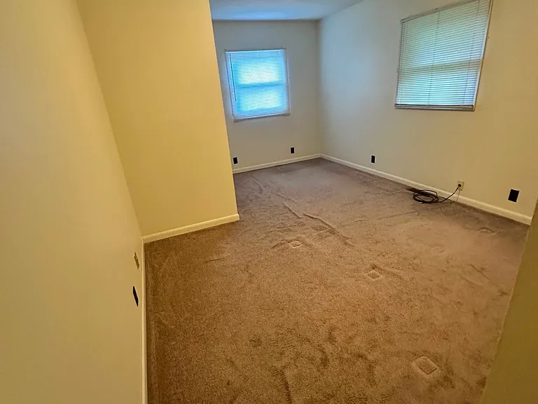 6500 Giant City Rd #B — Photo 17