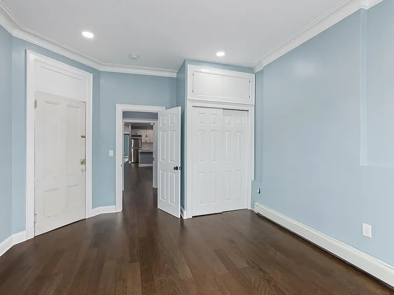 380 Baldwin Ave #2R — Photo 10