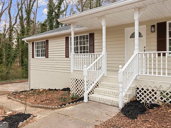 2nd image of 368 Nottingham Way SW