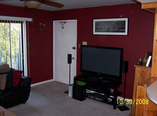 7033 Mather Ave APT 3A, Chicago Ridge, IL 60415