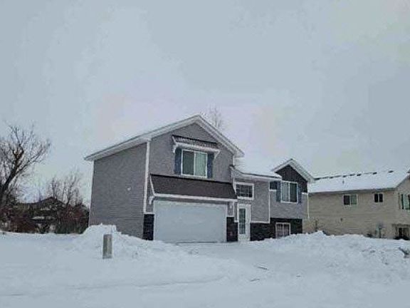 2nd image of 1006 Palomino St