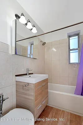 Sold by REMAX Elite | media 29